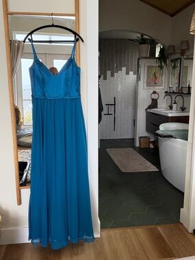 NWT Alllure Bridal gown size 12 Peacock